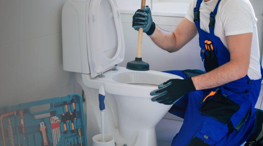 Professional sewer line repair services in Radnor, OH